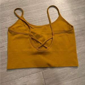 Athleta Aurora Seamless Cami M color tortoise shell / mustard gold